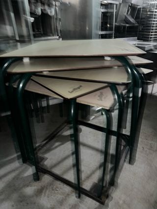 Mesas de terraza bar 5 unidades a 12€ cada una