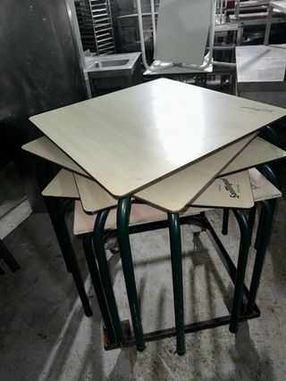 Mesas de terraza bar 5 unidades a 12€ cada una