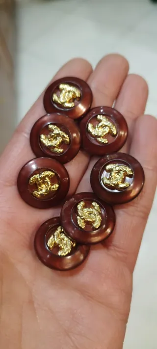 1 Bottone Chanel Vintage 2,2 cm Oro Marrone