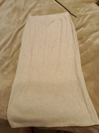 Falda midi canalé M