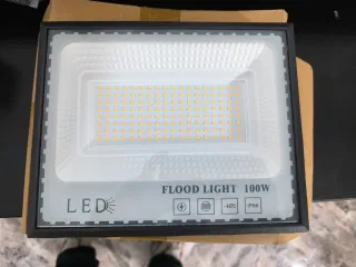 Foco LED 100W