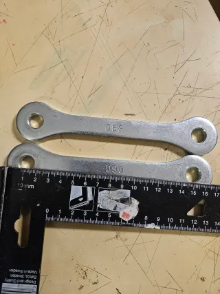 Bieletas Suzuki V Strom 650 M4 2024 Originales