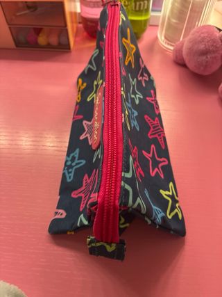 Estuche Benetton estrellas