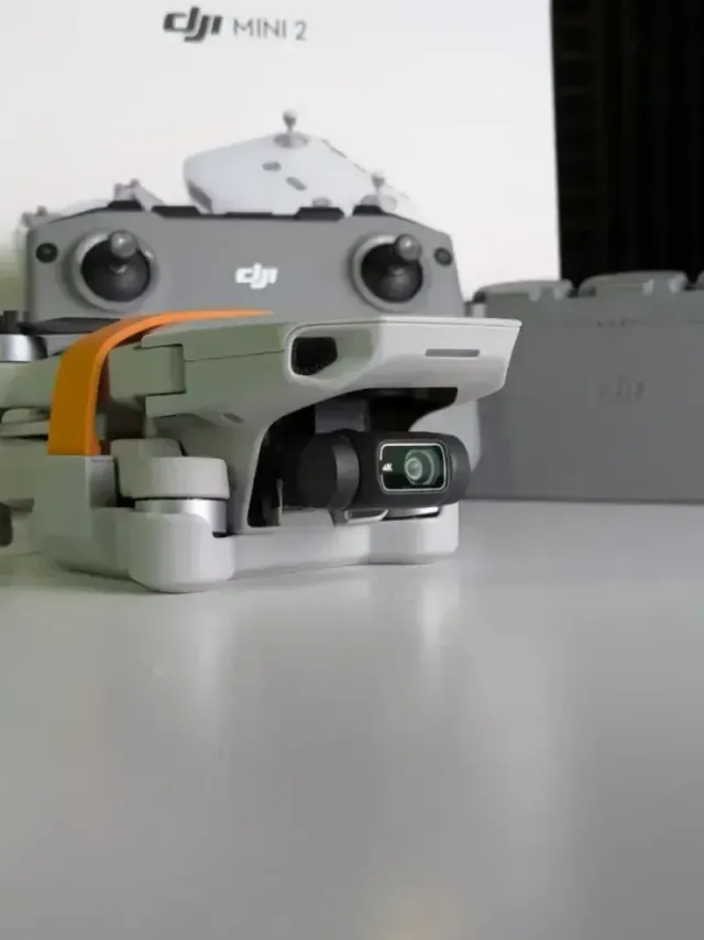 COMO NUEVO | DJI Mini 2 Fly More Combo