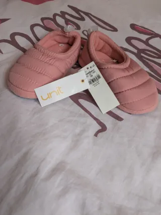 Nº 28 Zapatillas de estar por casa invierno rosas