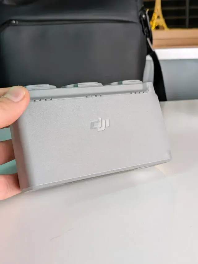 IMPECABLE | DJI Mini 2 Fly More Combo