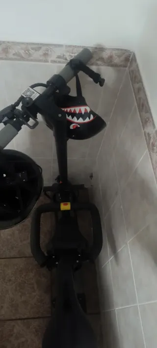 Patinete eléctrico con asiento infantil homologado