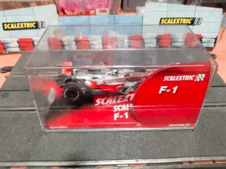 Scalextric McLaren MP4-22 Alonso