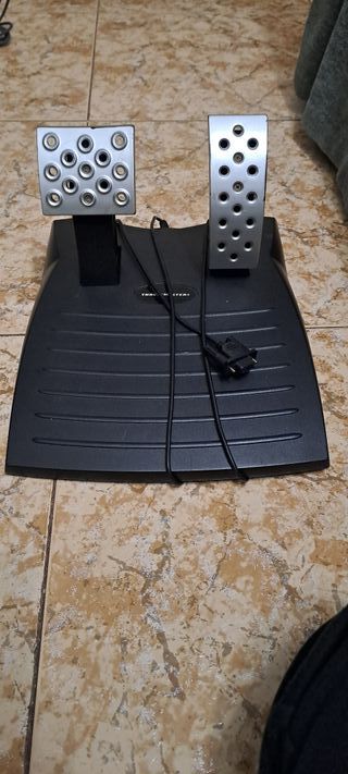 Volante Ferrari Thrustmaster PS1 PS2