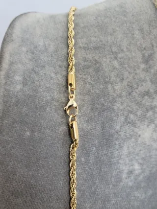 Collar Cruz Egipcia Dorado