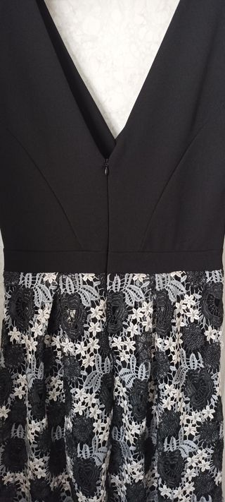 Vestido fiesta negro y blanco T/XL. Con etiqueta