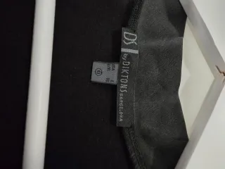 Vestido negro manga larga encaje