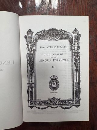 Diccionario de la lengua española.