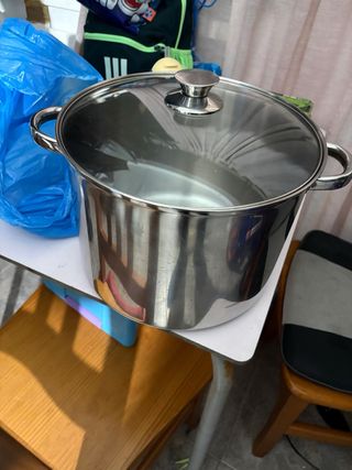 Olla de acero inoxidable con tapa de cristal