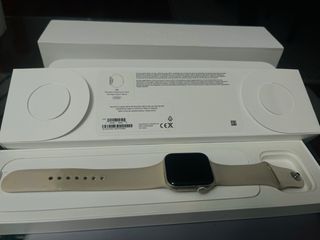 Apple Watch SE 2023 Aluminio 40mm Beige