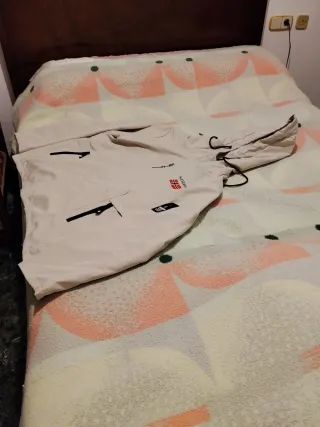 Chaqueta Cortavientos Chubasquero Beige Talla XXL