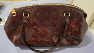 Bolso Louis Vuitton Charol Marrón Dorado