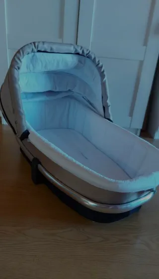 Carro de bebé IRU beige