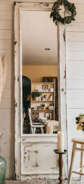 Hoja de puerta antigua de madera