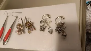 Lote de bisutería: pendientes