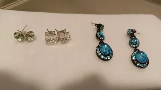 Lote de bisutería: pendientes