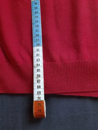 Jersey rojo marca TRM