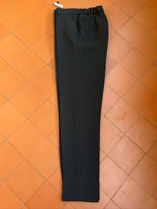 Pantalones negros de vestir