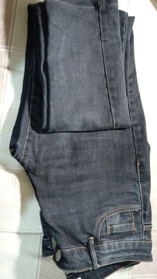 Pantalón pitillo negro Promod