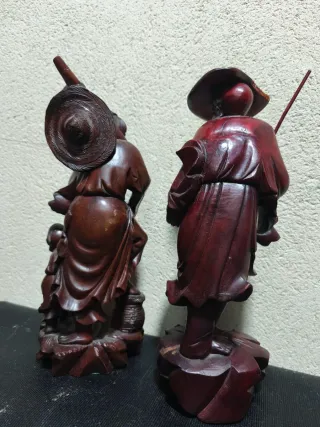 Figuras madera oriental