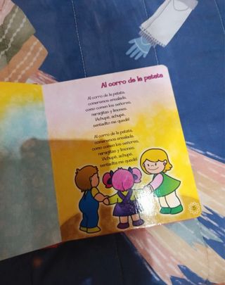 Libro de Canciones Infantil con CD