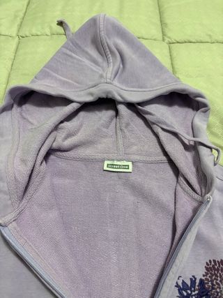 Felpa lilla con cappuccio