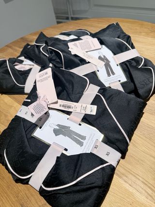 Pijama Victoria's Secret Satén Largo XS