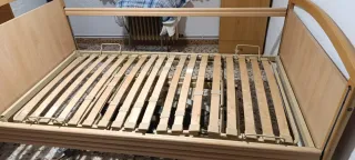 CAMA ARTICULADA con barras/ cabero y piecero
