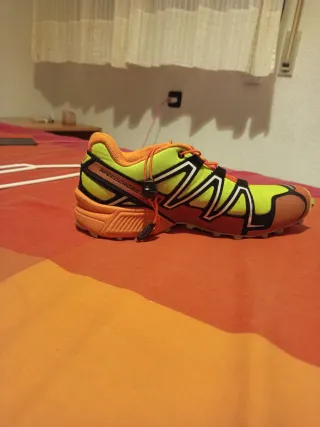 Zapatilla Salomon Trail Running Naranja/Amarillo