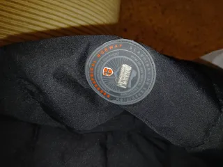 Abrigo Geographical Norway Negro