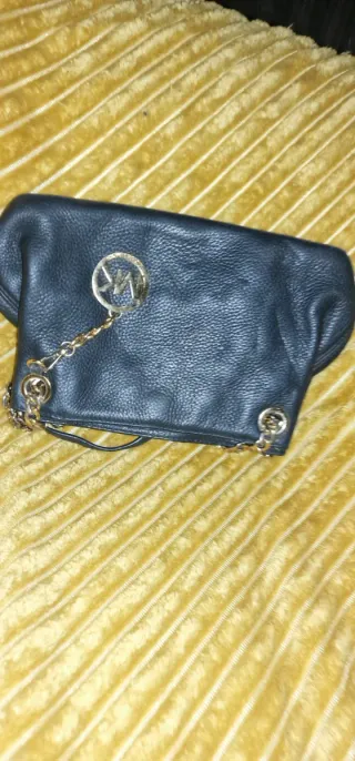 Bolso Michael Kors Negro y Dorado