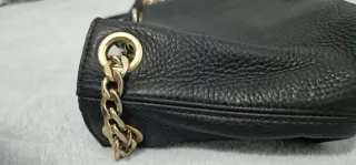 Bolso Michael Kors Negro y Dorado