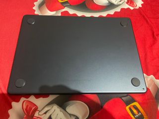 MacBook Air M2 13,6 2022 Mezzanotte