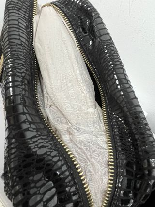 Bolso de mano Just Cavalli negro y dorado