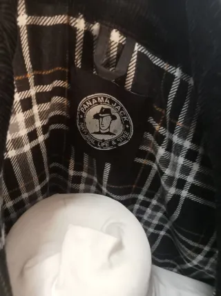 Chaqueta Negra con Cinturón