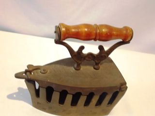 Plancha antigua de carbón