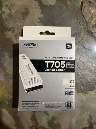 Crucial T705 SSD 2TB PCIe Gen5 NVMe M.2