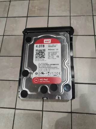 2x HDD 4TB WD Red NAS