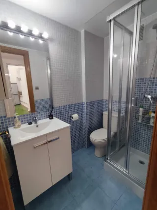 Piso 4 hab, 2 baños