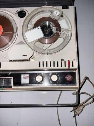 Grabadora de carrete a carrete