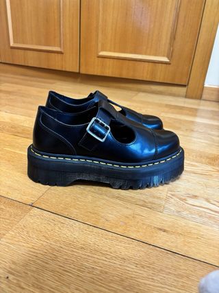 Dr. Martens Mary Janes Plataforma Negras