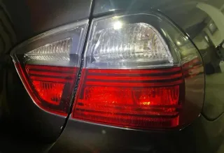 Pilotos Traseros BMW E90