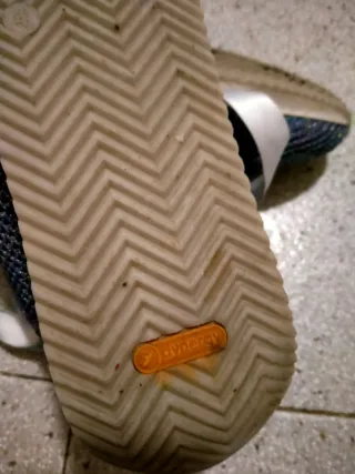 Tenis Mujer Brillantes Azul y Plata