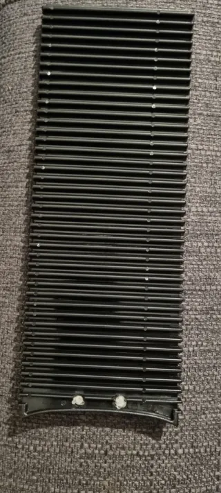 Puerta consola central