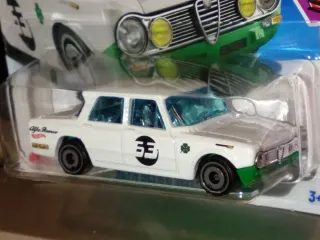 Hot Wheels Alfa Romeo Giulia TI super